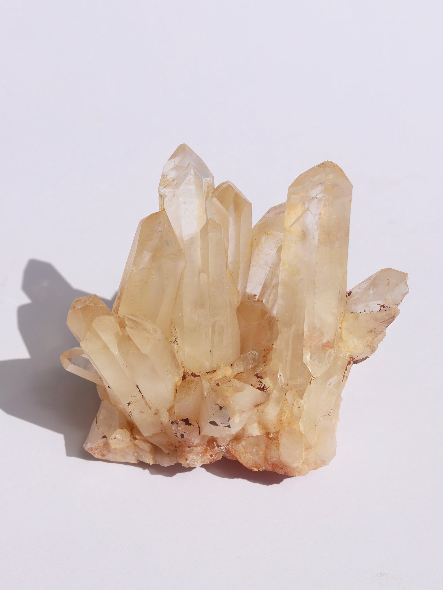 Bergkristall-Cluster mit warmem Schimmer – Naturbelassener Rohkristall